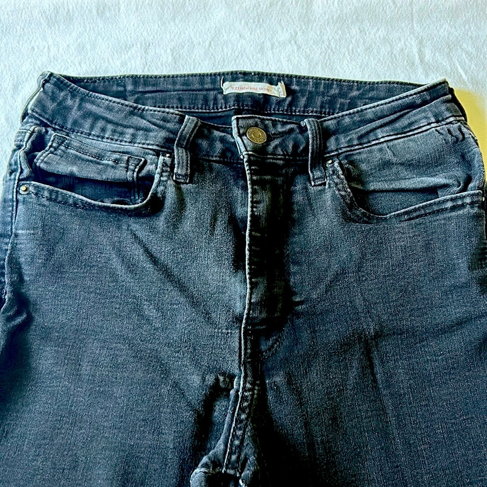 Levi’s Black Jeans